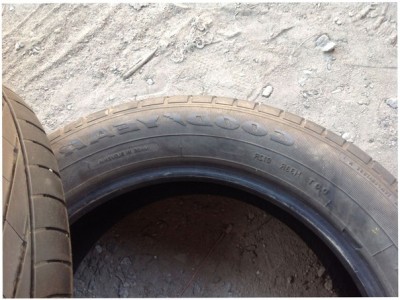 215 55 17 Goodyear Excellence 2шт