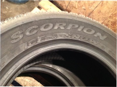 Pirelli Scorpion ice & snow 235-65-17